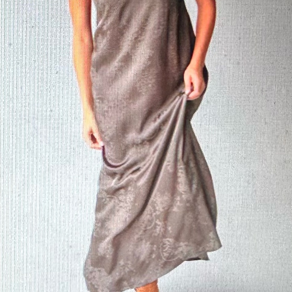 NATURAL LIFE Gray Midi Dress